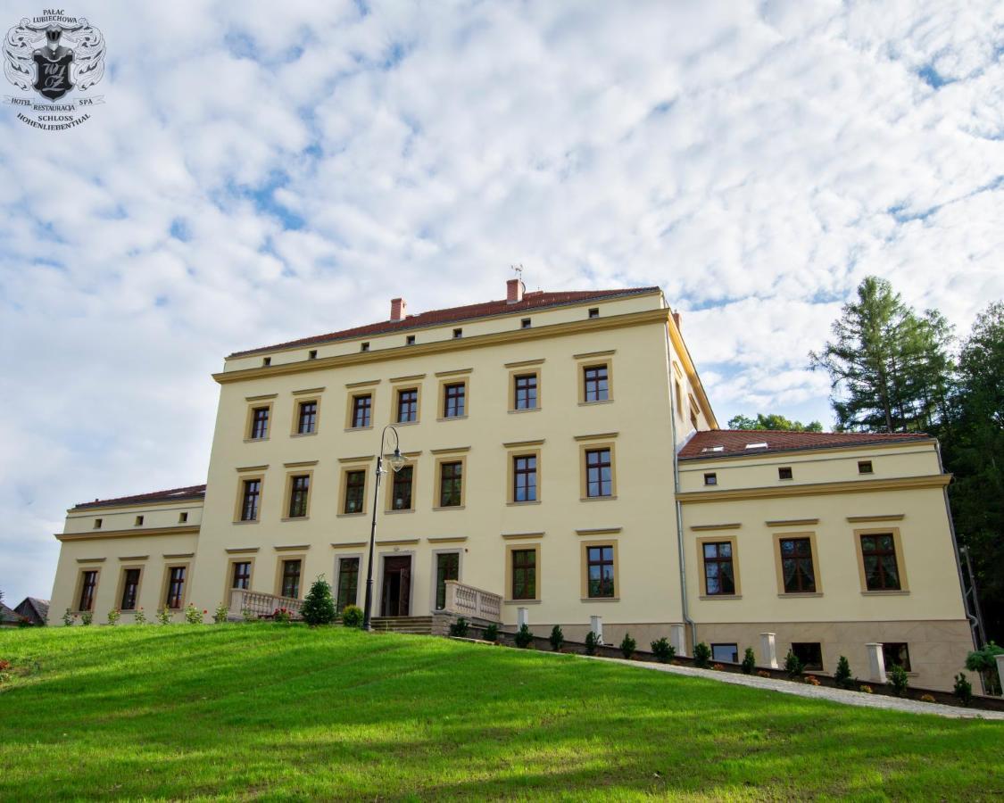 Palac Lubiechowa-Jelenia Gora- Riesengebirge Exterior photo